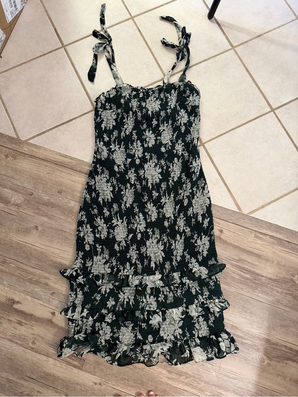 Abercrombie & Fitch Dark Green Floral Ruffle Midi Dress